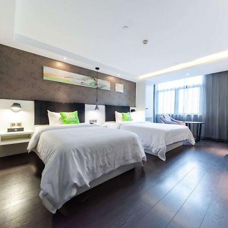 Ibis Styles Suzhou Nanmen Metro Station Hotel Buitenkant foto