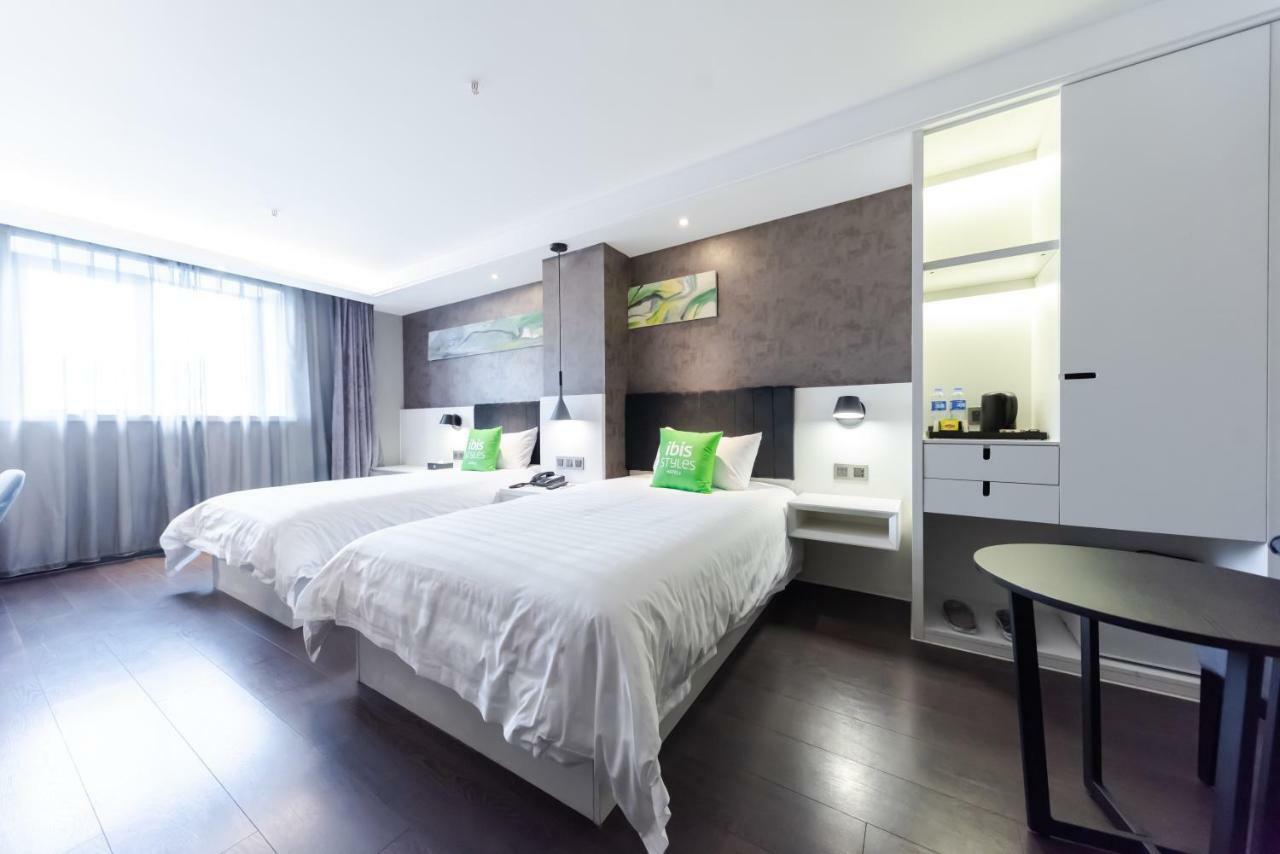 Ibis Styles Suzhou Nanmen Metro Station Hotel Buitenkant foto